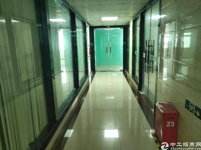 福永桥头地铁口精装写字楼出租
