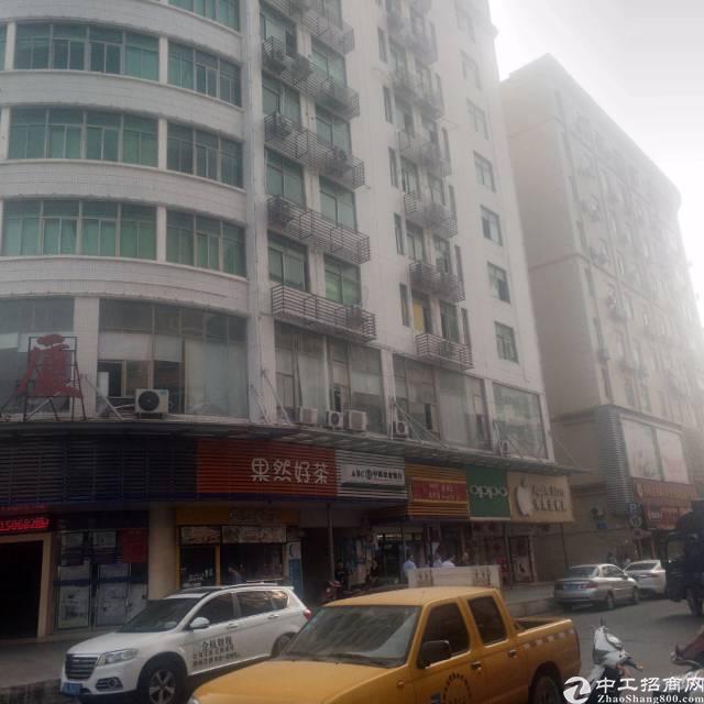 福永桥头地铁口精装写字楼出租