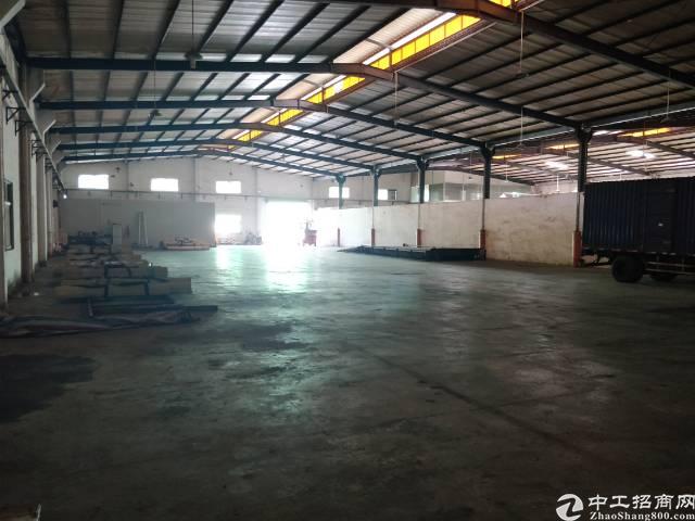 大朗莞樟路旁新出独院600平铁皮房,里面现成水电装修! 大朗莞樟路旁新出独院600平铁皮房,里面现成水电装修!