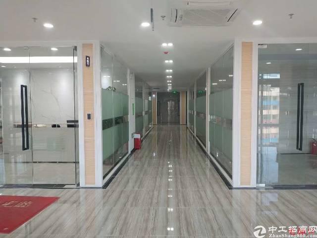 福永地铁口带办公家具精装写字楼出租