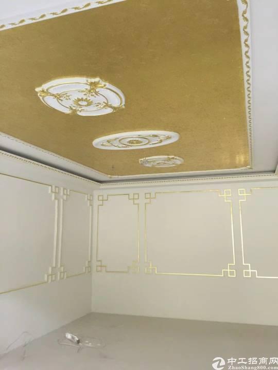 龙岗地铁口智慧园区精装修办公室6800平招租