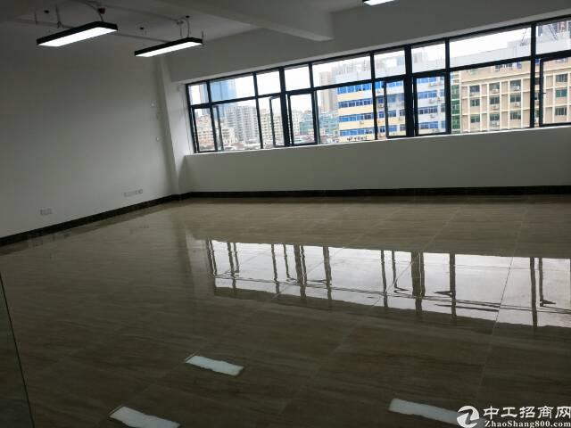 福永地铁楼全新写字楼出租