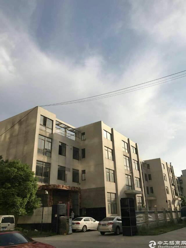 武汉东西湖现代企业城独栋办公空间