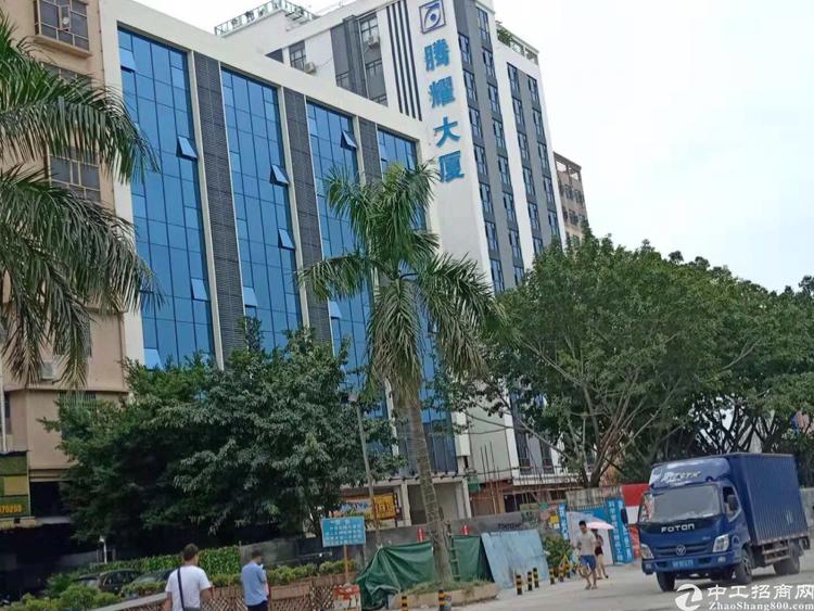 西乡固戍地铁站附近精装办公室小面积火热出租