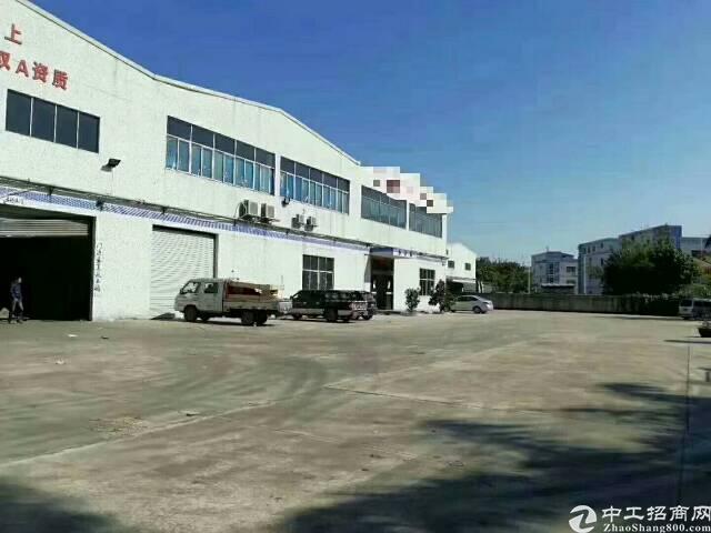 平湖丹平快线旁一楼1700平方米食品仓库厂房招租
