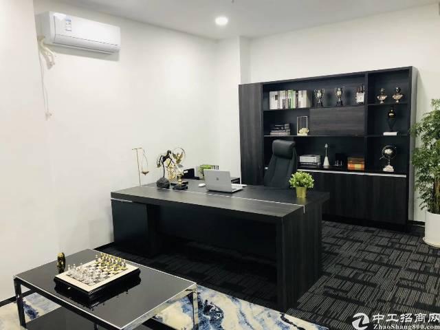 兴东地铁口380平精装带隔间带家私出租