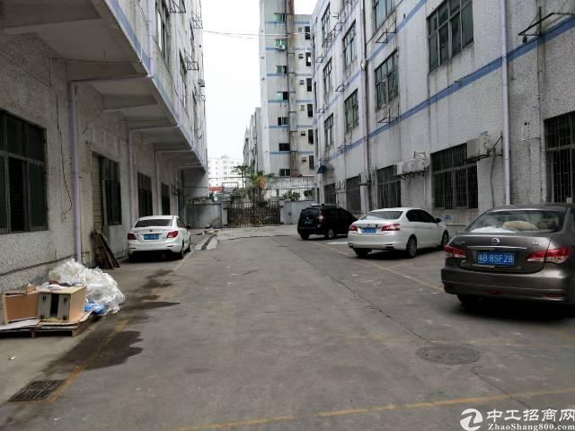 福永怀德机场货运区附近一楼整层1500平米物流仓库出租
