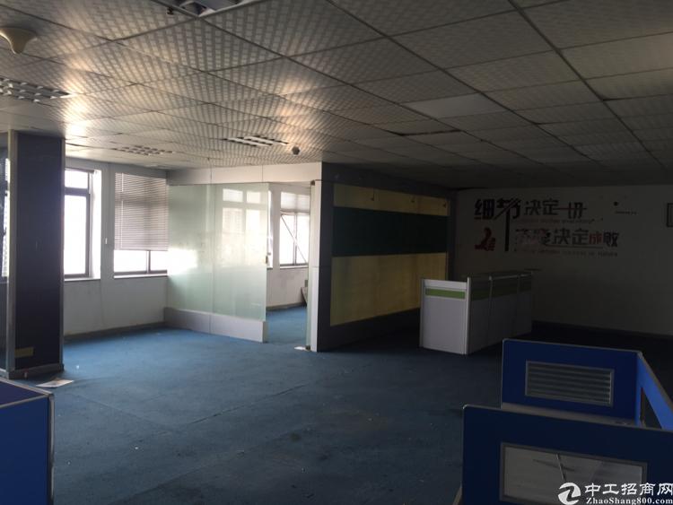 后亭地铁站80平精装修写字楼出租