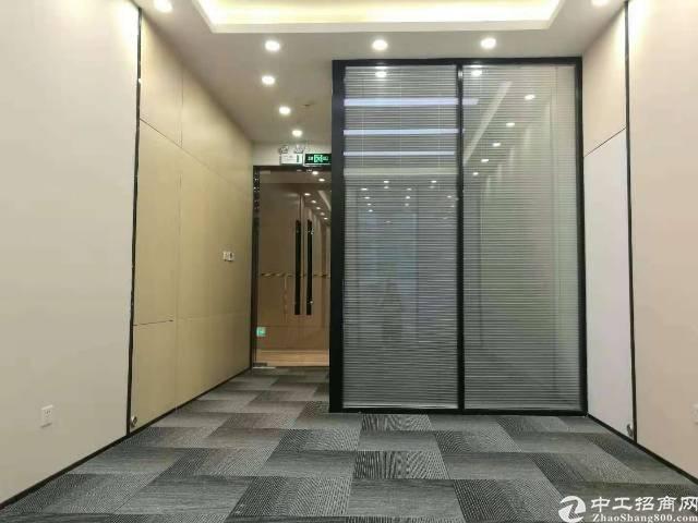 宝中卓越,86平,2+1格局