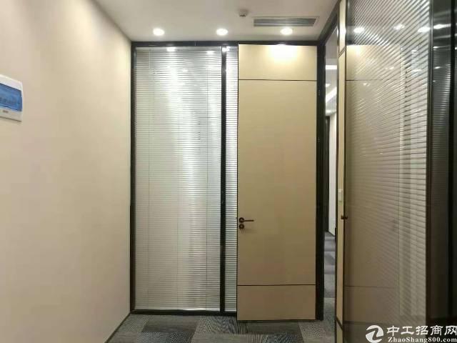 宝中卓越,86平,2+1格局