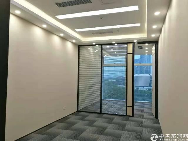 宝中卓越,86平,2+1格局