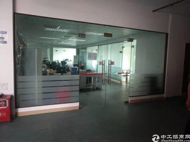 龙岗爱联地铁口U客创业空间8800平火爆招租大小可分租可办租