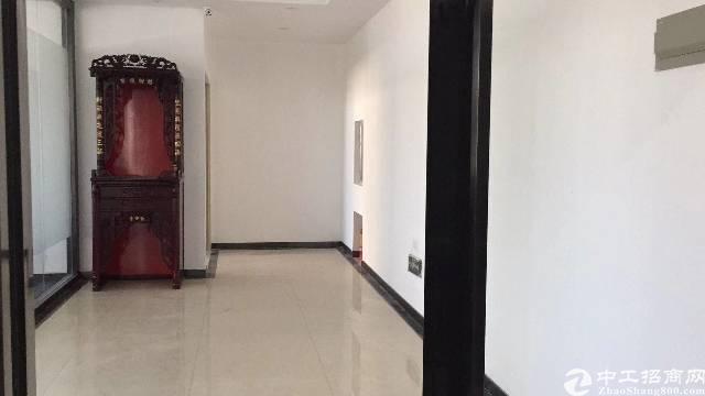 布吉丹竹头地铁站新出一楼385平铺面出租