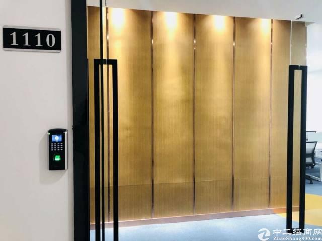 精装带家具拎包办公近地铁随时看采光