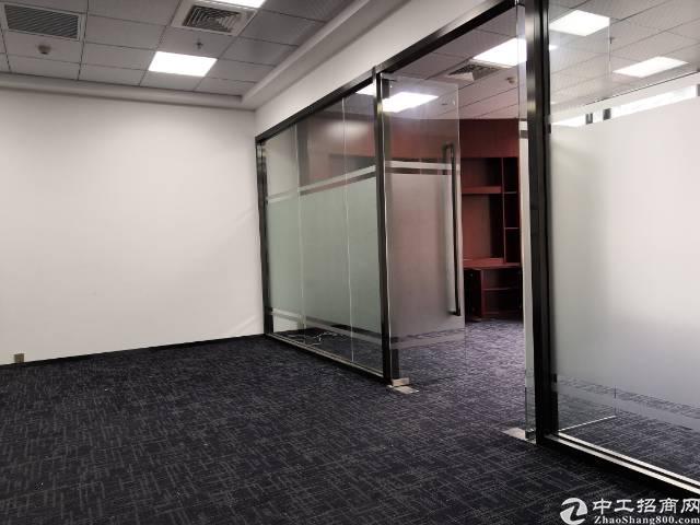 西乡地铁站明月花都350平写字楼物业直租