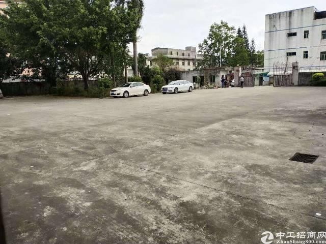 深圳平湖辅城坳高速口原房东独院厂房出租