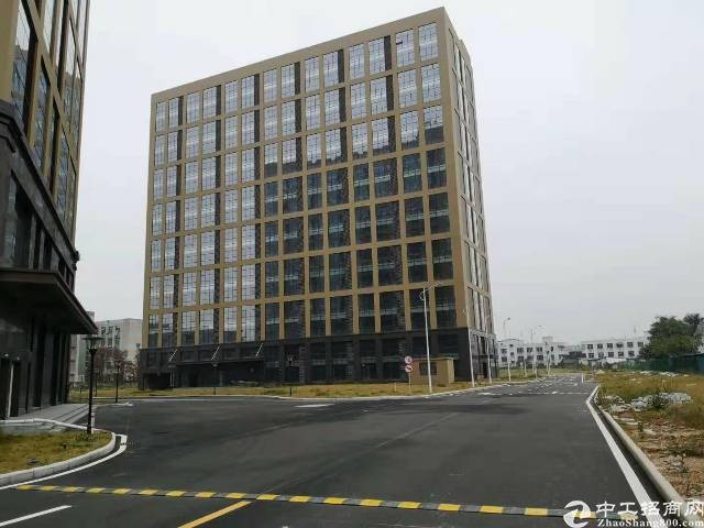 天河区东圃总面积12万平带红本的写字楼招租,可分租