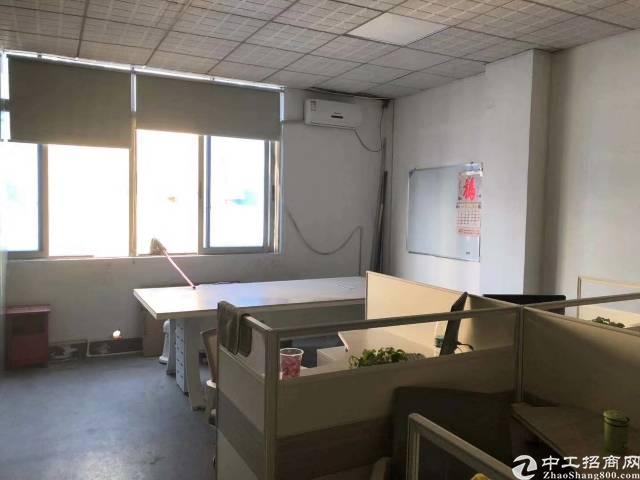 福永地铁口实际面积90平出租带隔间