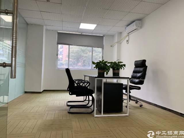 西乡地铁口豪华装修100平左右