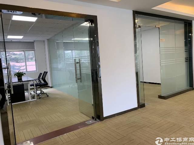西乡地铁口豪华装修100平左右