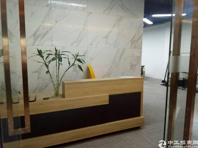 固戍地铁口精装办公室180平出租