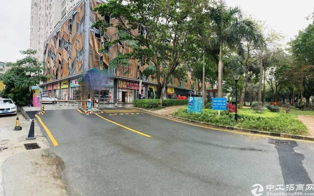 龙岗中心城主干道边临街旺铺直租