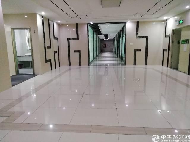 宝安地铁站大型成熟园区1080平精装带隔间享补贴
