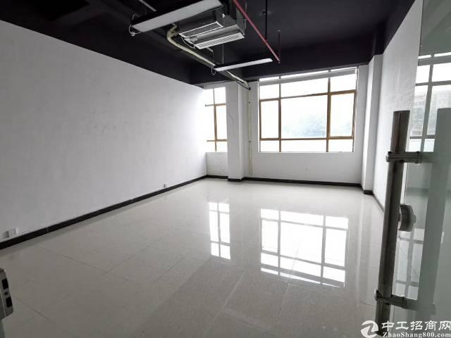 地铁口精装修新华迎宾大道100写字楼招租