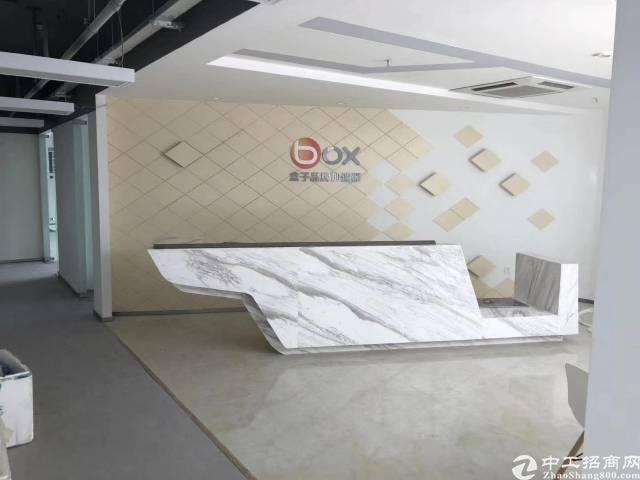 广州天河21号线在建地铁口的精装修办公室
