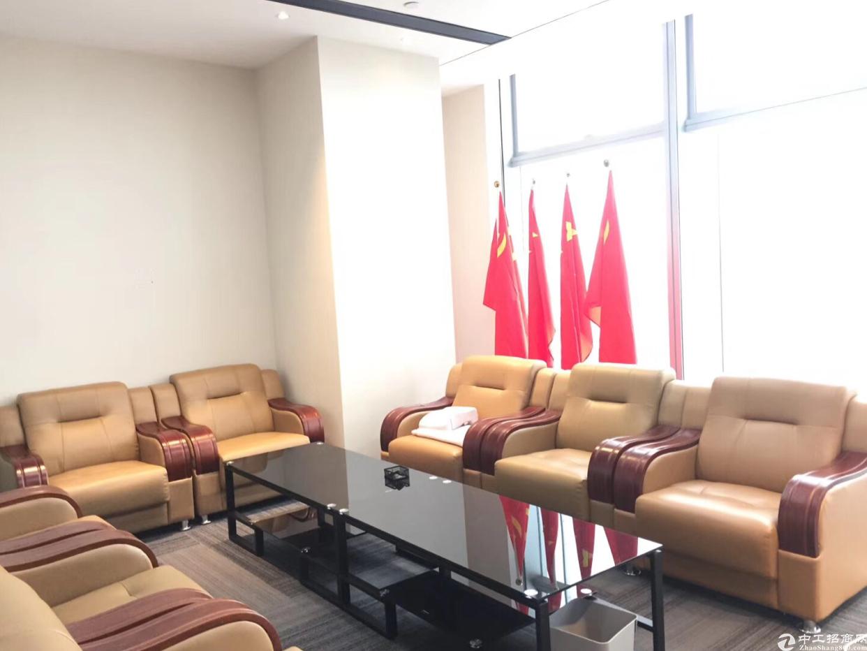 宝安中心区卓越时代广场657平出租