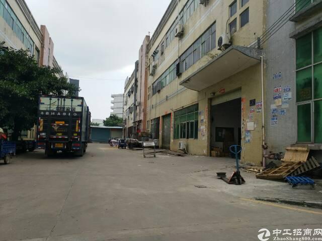 福永桥头重庆路亿宝来工业园楼上带装修厂房出租