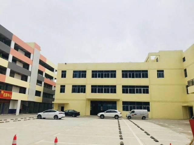 荷坳地铁口1公里30原房东精装修写字楼