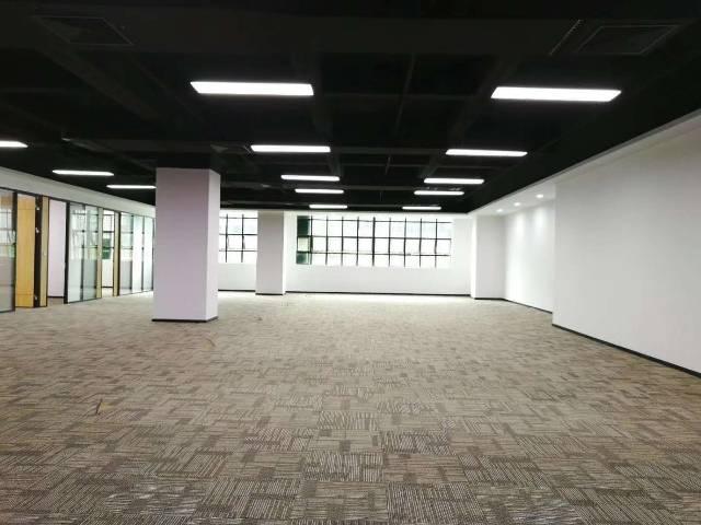 福永沿江高速出口新出一套200平办公室仓储贸易加工