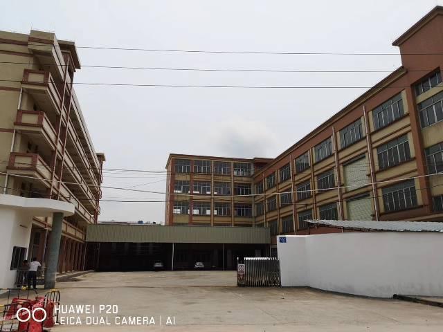 广州番禺标准厂房15600平方仓库可做生产