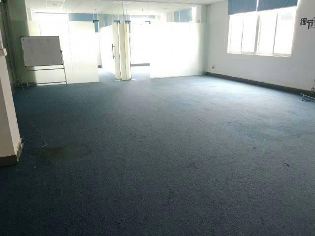 广州市天河区珠村带装修办公室出租