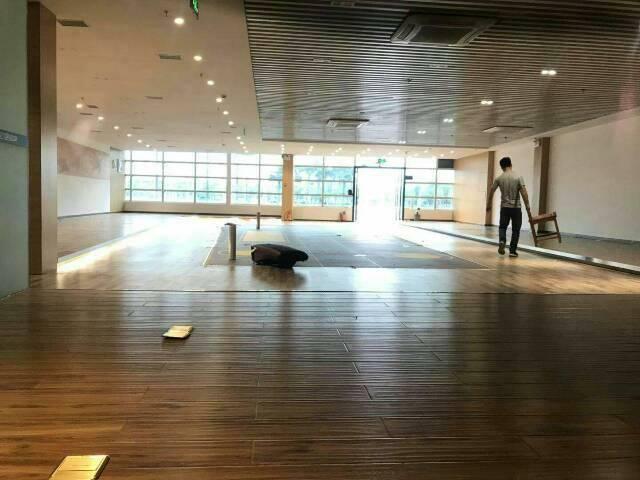 天河区黄村地铁口B出口零距离可做培训办公贸易办公室招商