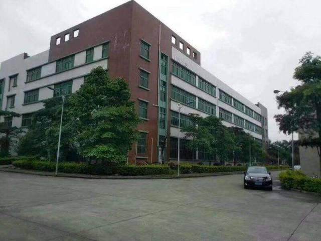 龙城广场地铁口形象超好写字楼,面积80至380随意挑选