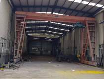 樟木头镇金河管理区新出钢构厂房1000平，带10吨行车