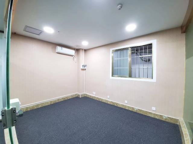 横岗塘坑地铁站10米1+1格局