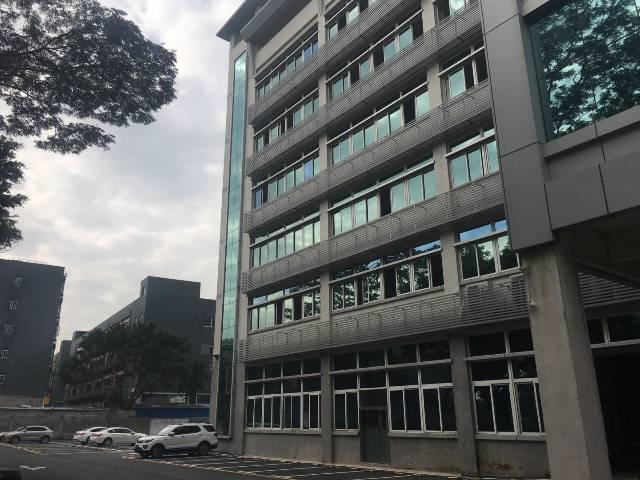 福永地铁口高端研发办公写字楼