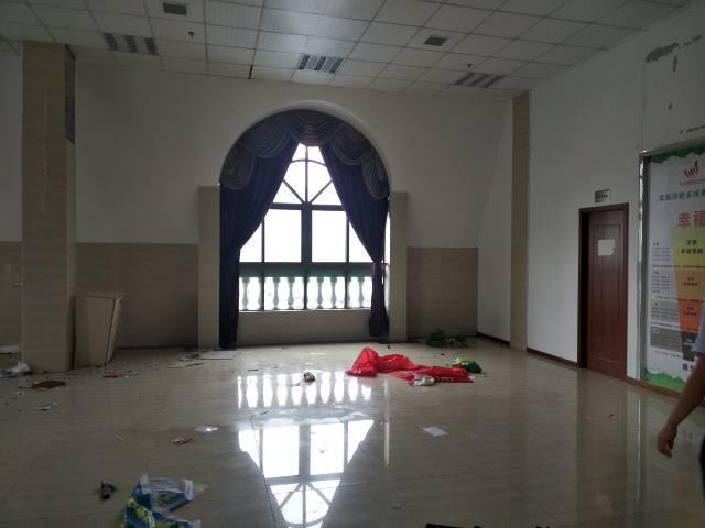 广州天河科学城黄陂地铁站一百米花园式