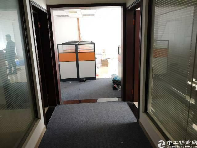 天河区棠下商贸园带装修办公室200平出租