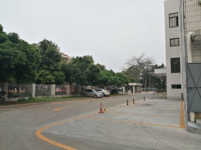 广黄埔永和开发区仓库1210平出租，有高台，可分租，交通方便