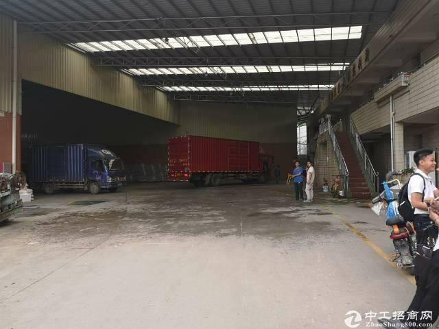 广州黄埔区石化路边独门独院仓库3400平带卸货平台