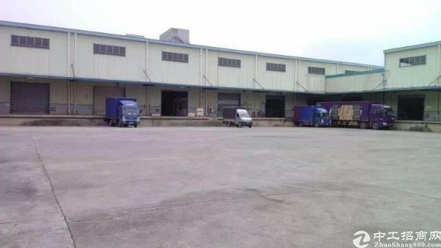 广州黄埔科学城新出2000仓库，可分租。