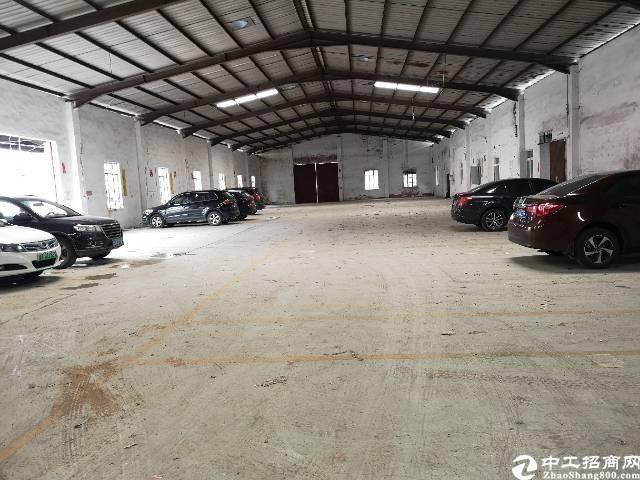 广州天河区珠吉原房东1300平仓库出租，可进大车。