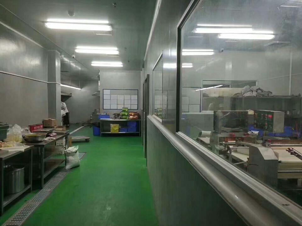 深圳现成装修中央厨房1200平转租带食品卫生许可证带一个