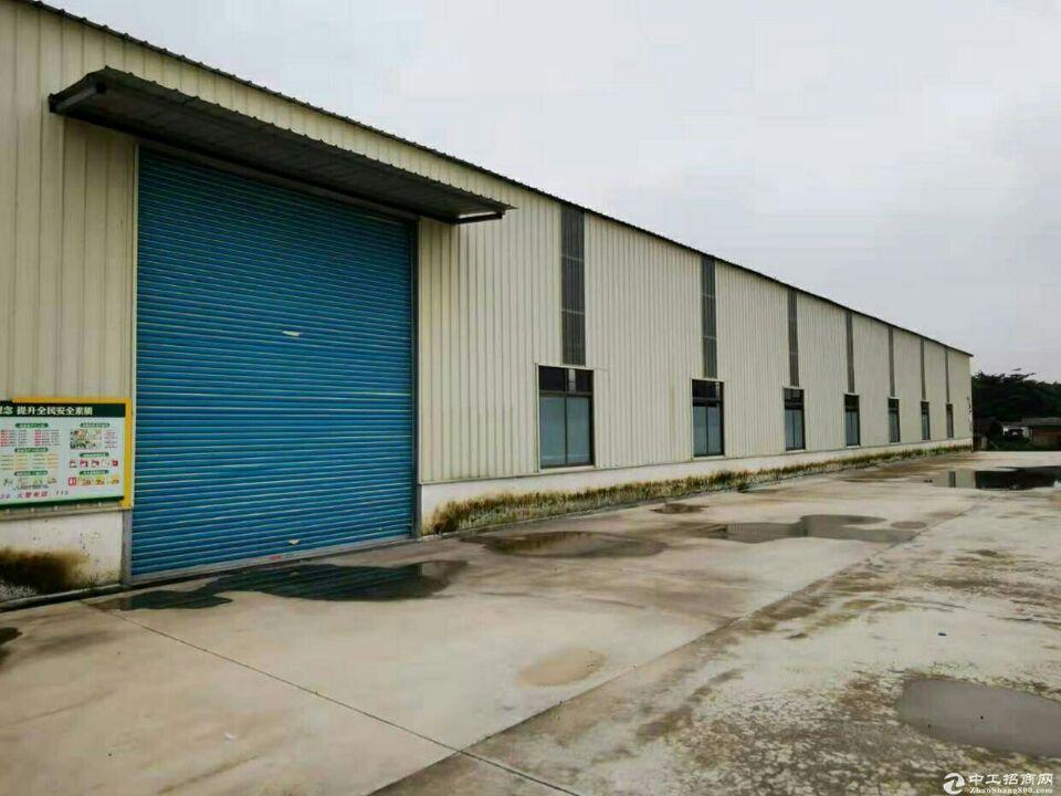 钢结构单一层仓库3000平招租。