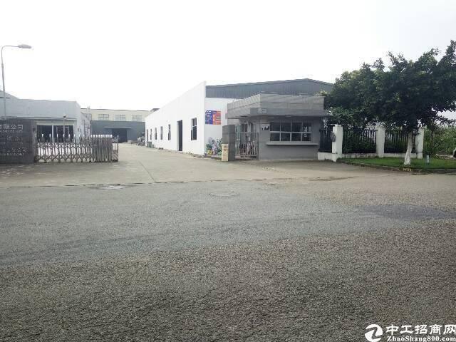 广州市天河区新出1000平房仓库出租、交通便利、空地大。