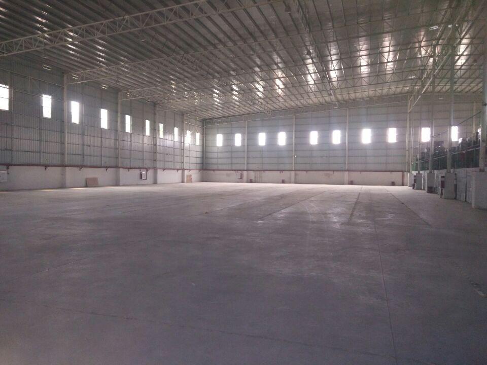 黄埔区丰乐北路工业区单一层8米高带卸货平台仓库出租2500平